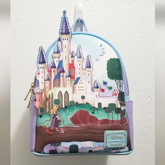 ❇Final $ Drop❇ 🆕️💖 Sleeping Beauty Briar Rose Aurora Loungefly Disney NWOT💖 - Picture 2 of 9